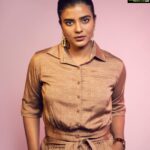 Aishwarya Rajesh Instagram - Be soo good… they can’t ignore you ❤️ Photography @johan_sathyadas Edit @johnferri.1111 Makeup @ananthmakeup hairstyle @amulhairstylist