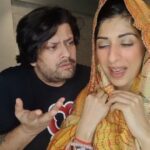 Aishwarya Sakhuja Instagram - @rohitnag9 Sorry NOT sorry☺☺ #roash #goldenyears #vintage #reelsinstagram #reelitfeelít #reelkarofeelkaro #reelsinsta #reelsindia #instagood #AishwaryaSakhuja #actor #manifestation #oldisgold #actor #anchor