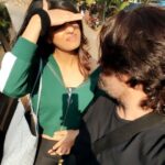 Aishwarya Sakhuja Instagram - की चायीदा #pj #reelsinstagram #reelstrend #reelsofindia #reelkarofeelkaro #reelsvideo #reels #jokesofinstagram #jokeoftheday #dadjokes #couplejokes #couplereels #couples #couplegoals #couplevideos #husbandandwife #roash #rohitnag