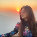 Akanksha Puri Instagram - Picture perfect end of the day ❤️ . . #sunset #pic #photo #photography #beautiful #beauty #goodvibes #happy #smile #love #life #lifestyle #fitness #girl #picoftheday #photooftheday #instagood #instagram #insta #beingme #akankshapuri #🔥