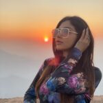 Akanksha Puri Instagram - Picture perfect end of the day ❤️ . . #sunset #pic #photo #photography #beautiful #beauty #goodvibes #happy #smile #love #life #lifestyle #fitness #girl #picoftheday #photooftheday #instagood #instagram #insta #beingme #akankshapuri #🔥