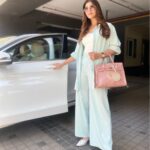 Akanksha Puri Instagram - Every new opportunity of my life begins with a TAKE OFF ✈️ . . Beautiful pants set @ikichic_official Classy satchel bag with my initials @oceana_clutches Shades @thombrowne Footwear @louisvuitton
