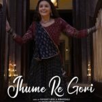 Alia Bhatt Instagram – GANGU AAGAYI CINEMAS MEIN 🌙 
AB TOH #JHUMEREGORI 💃🏻
OUT NOW: Link in bio 

Music by #SanjayLeelaBhansali
Lyrics by @kumaarofficial

@ajaydevgn @shantanu.maheshwari @prerna_singh6 @jayantilalgadaofficial @theshailhada @archanagore30 @tarannummalikjain #DiptiRege @aditi.kulkarniprabhudesai @penmovies @bhansaliproductions @saregama_official