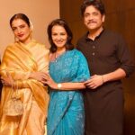 Amala Akkineni Instagram - Spent a most memorable evening with Rekhaji - she is gifted and gracious in every way! Rekha ji received the ANR National Award for 2019. She spoke beautifully and also presented the degrees to graduates of Annapurna College of Film and Media blessing the students for a bright future . Thank you for touching all our hearts Rekhaji 🙏 #anrnationalaward #anrliveson @acfm_official