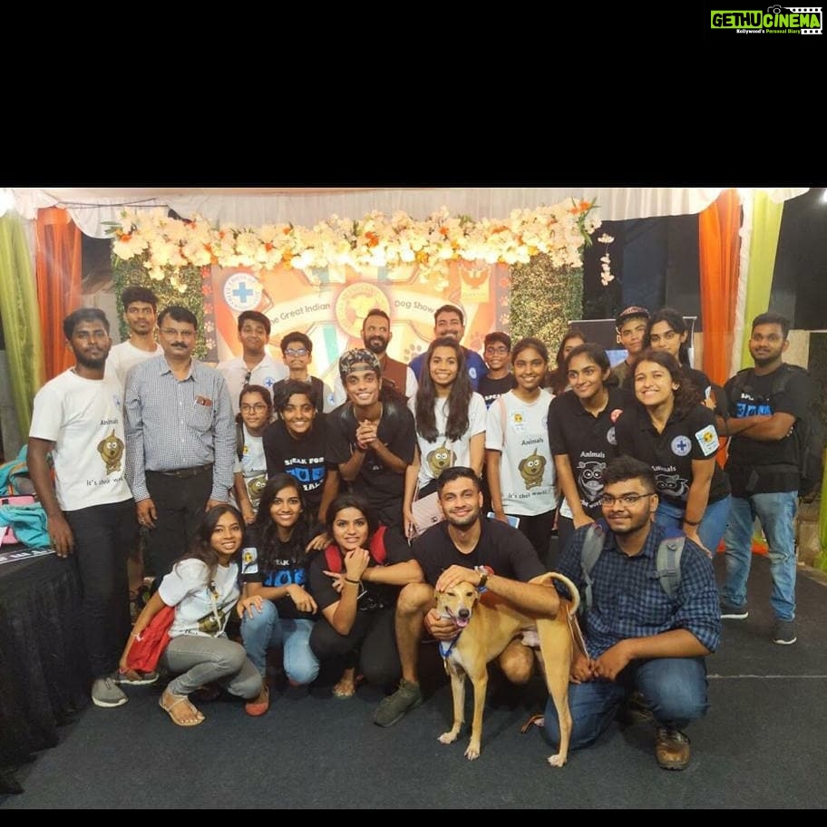 Amala Akkineni Instagram - The Great Indian Dog Show is the most heart warming display of love between human and animal. The stories of how people rescued indie dogs from abuse and abandonment, moving them from the streets into their homes, shows humanity in a very compassionate light . Evenings like these feed my soul 🥰. Well done Blue Cross of India! @blue_cross_rescues #tgids2019