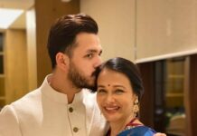 Amala Akkineni Instagram - Thank you all and happy women’s day to all the amazing women of the world 💛 female of every species too 🥰 Wearing a beautiful ahimsa silk saree by @ereenainternational #Repost @akkineniakhil • • • • • • Happy women’s day my dearest sunshine @akkineniamala and to all you lovely women out there. Without you there is no light in this world. #womensday2020