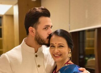 Amala Akkineni Instagram - Thank you all and happy women’s day to all the amazing women of the world 💛 female of every species too 🥰 Wearing a beautiful ahimsa silk saree by @ereenainternational #Repost @akkineniakhil • • • • • • Happy women’s day my dearest sunshine @akkineniamala and to all you lovely women out there. Without you there is no light in this world. #womensday2020