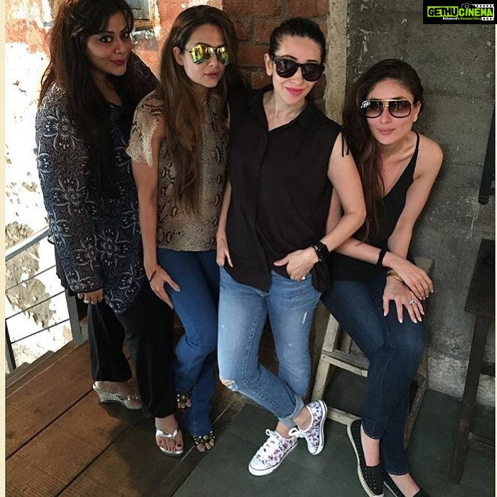 Amrita Arora Instagram - This is how we rollππππ