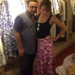 Amrita Arora Instagram - @ahakzaistore with @ashley_rebello !!!#beautifulsummercollection!