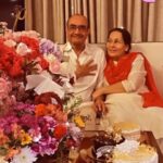 Amrita Arora Instagram - That’s what love is all about .. 50 years and still sooo in love .. we love you 😍 #myinlaws ❤️ I’m a lucky girl 😘