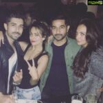 Amrita Arora Instagram - 🤟🏻
