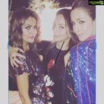 Amrita Arora Instagram - Bling it onnnn @seemakhan76 @malaikaarorakhanofficial