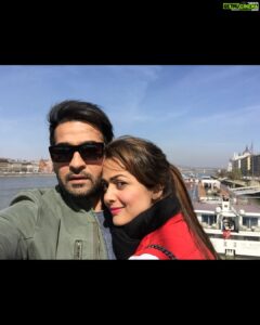 Amrita Arora Instagram - 9 years,2 kids and a whole lotta love later @shaklad !We got this babe !!👍🏼 #9thanniversary #4thmarch #soulcity