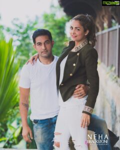 Amrita Arora Instagram - 9 years,2 kids and a whole lotta love later @shaklad !We got this babe !!👍🏼 #9thanniversary #4thmarch #soulcity