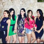 Amrita Arora Instagram - Chicas ❤️❤️ @anudewan5 @dollysidhwani @malaikaarorakhanofficial @maheepkapoor