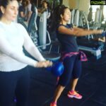 Amrita Arora Instagram - Kettle bell squats ....burnnnnnn 💪🏻🏃🏼‍♀️💪🏻🏃🏼‍♀️ #andthenweyak