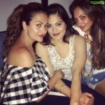 Amrita Arora Instagram - Maldives diaries 🍷💃🏼👙🕶🌧🌊 #Amillafushi