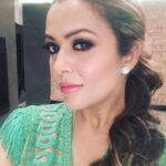 Amrita Arora Instagram - All ready in my stunning @surilyg @surilydpgoel creation ....#princessdiaries
