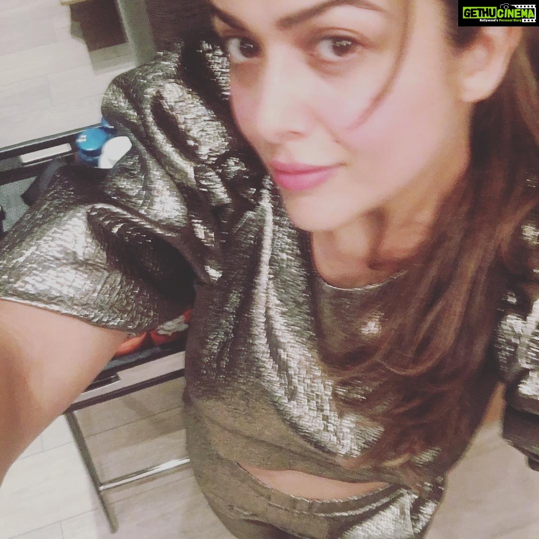 Amrita Arora Instagram - Gun metallic take over ππΆπ