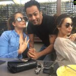 Amrita Arora Instagram – #cafesucasa #sucasa #happygirlsaretheprettiest #sundaybrunch Su Casa Mumbai