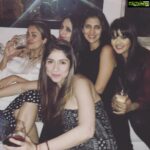 Amrita Arora Instagram - Reunion nights ! girls just wanna have fun❤️ @anudewan5 @dollysidhwani @rozzlinp @bhavanapandey
