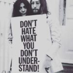 Amrita Arora Instagram - Mornin gyaan✌🏼️