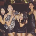 Amrita Arora Instagram - Happiest girls the prettiest 💃🏼💃🏼💃🏼💃🏼💃🏼 #happy2017peeps photo credits - @iamarhaankhan