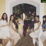 Amrita Arora Instagram - Ladies 😘