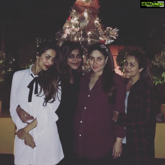 Amrita Arora Instagram - Xmas tidings! precious girls forevez ππΌπβ€οΈπ·#myhome #homehouseclub