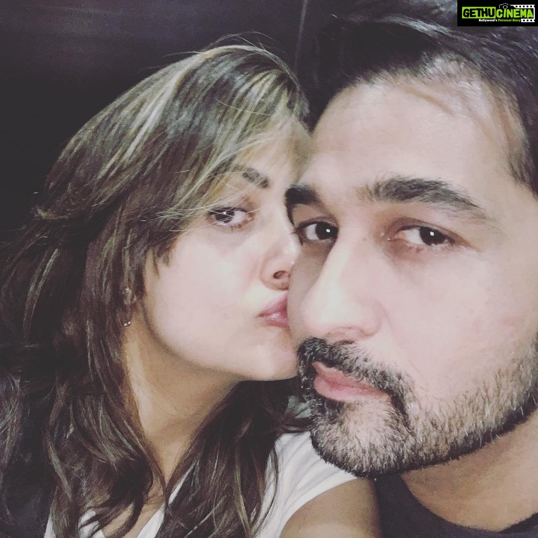 Amrita Arora Instagram - Ufffff lord shak!hahahahah...💥 Boom!