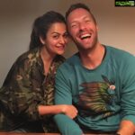 Amrita Arora Instagram - Call it magic,call it true!!!! my OMG moment!❤️😘❤️😘 #thankyouFarhan😘 @coldplay #wowzers #havetosaysoooooblessed #hahahahhAa #seriouslyawesome