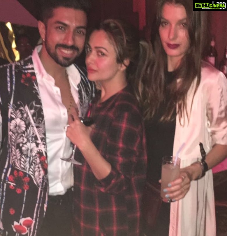 Amrita Arora Instagram - @dpeshsharma @bellacarlstrom ❤️❤️