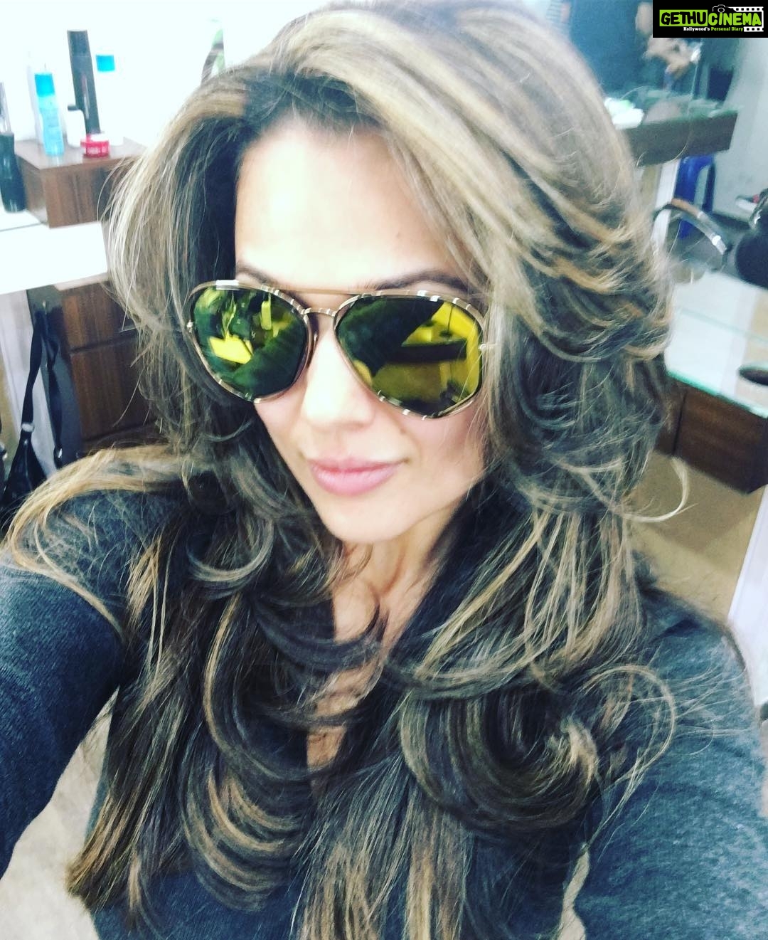 Amrita Arora Instagram - Hair game on fleek !yeahhhh baby! Muahhhhh to @salon_muah !!!