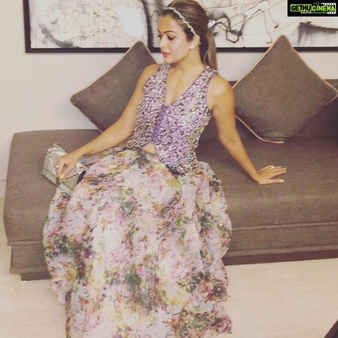 Amrita Arora Instagram - #ootd #princessmoment # @simplysimoneeeee !This outfitππππ