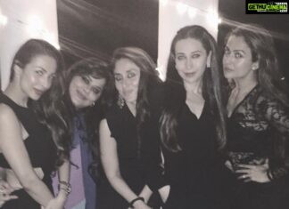 Amrita Arora Instagram - ❤️❤️tbt! againnnnn sooon😜👍🏽!My peeps❤️