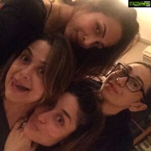 Amrita Arora Instagram - Bandra ki's! #sistersledge #bae's❤️ #locobandranights😘