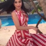 Amrita Rao Instagram - LETS BREAK Some ICE Baybeh 😆💃☃️🍭🍹 #summervibes #sunnyday #chillinlikeavillain #throwback #thackraymovie promotions #candycandycandy