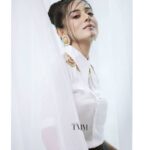 Amrita Rao Instagram - FEELING WHITE with @tmmindia Editor in Chief- @kartikyaofficial CEO- @faraz0511 Interview by - @deepalisingh05 Photographer - @amitkhannaphotography. Assistant photographer - @meashishmishra . Make up- @bhimakeupacademy @tanaazsayed. Hair - Stylist - @victor_robinsonofficial Wardrobe - @sanjukta_dutta_ Jewellery - @gewelsbymona Cover Shoot Managed by - @maximus_collabs_