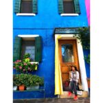 Amrita Rao Instagram - Straight outta canvas 🎨 How can you not love Europe! ❤️ #EuropeDiaries Burano, Veneto, Italy