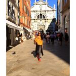 Amrita Rao Instagram - Wandering in the streets of #Venice 💕 . . #GettingLostInVenice #EuropeDiaries San Marco Square Venice Italy