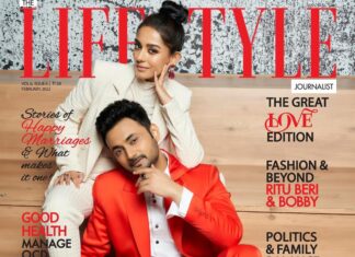 Amrita Rao Instagram - Our FIRST COVER Together #coupleofthings ❤️ The Month of Romance Starts with a BANG ⚡️ 1st Cover on 1st Feb 🤗 . Magazine: @tlj_magazine Editor: @nehamiglani11 Creative Director: @ankurvadhera Produced by: @maximus_collabs_ Stylist: @stylingbyvictor & @sohail_mughal__ Photographer: @kvinayak11 Make-up: @loveleen_makeupandhair Hair assistant: @_misheeta Outfit: @zara Accessories: @aquamarine_jewellery Location: @maximusstudiomumbai Artist's PR Agency: @hypenq_pr Co-ordinated by: @nadiiaamalik #couplegoals #amritarao #rjanmol #love #couplegoals #magazinecover #valentines #february #romance