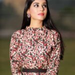 Amrita Rao Instagram - Endorsement : Flowery Fashion .... Feel comforted in this finest fabic, elegant attire from @flowery.fashion ..Absolutely Love the print 😍