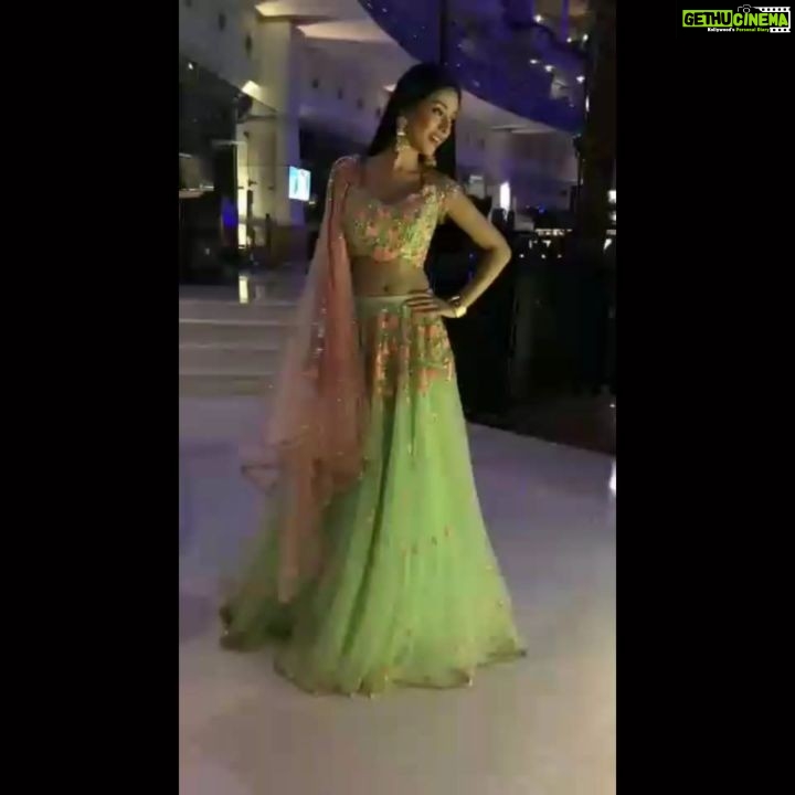 Amrita Rao Instagram - My Party Look : #Wedding ...SWIRL THE TWIRL !!! ....... Credits Designer : @papadontpreachbyshubhika Jewelry : @minerali_store Stylist : @ekta_shah #myweddinglook #weddingfashion #wedding #guest THIS WEDDING SEASON WHATS UR STYLE ? #weddingaffair #weddingseason #guest Sahara Star