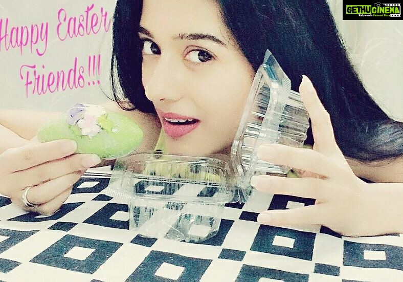 Amrita Rao Instagram - EASTER 🐰🥚 #newbeginnings