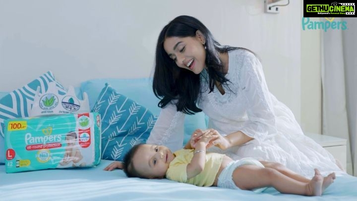 Amrita Rao Instagram - We all want to ensure the best all round protection for our baby, don't we? I had been using Pampers Pants for my baby since he was born. 😊 I love how it makes my baby feel, they’re so soft, gentle & Anti-rash* on his skin. Here I am doing the PampersAbsorptionTest to show you Mommies & Daddies which diaper provides the best all round protection. You will be surprised to see that Pampers Pants has #2xfasterabsorption vs other competition diapers and thus keeps my baby's skin dry instantly. No wonder Pampers Pants is voted as the No. 1 choice of Doctors! Have you taken the test yet? Do it right away and see it for yourself. Go comment below and tell me why you think Pampers Pants is #2xfasterabsorption #PampersIndia 🌸 Don’t forget to tag 3 of your Mommy Friends and ask them to participate too 😊🤱💓 @pampersindia #LotionwithAloevera#2xFasterAbsorption#KingOfAbsorption#Anti-Rash*#Pampers #PampersIndia #PampersPartner #PampersTribe#MomandBaby #Babylove#MomGoals #BabyGoals #DiaperBaby #BabyProducts #MomLife #MomGoals #BabyGoals #NewBorns#PampersBaby #PampersMom #BabyCare Disclaimer: *Lotion prevents rash