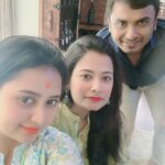 Amulya Instagram - ❤️ #throwbackpic @goldenstar_ganesh @shilpaaganesh @jagdishrchandra