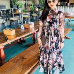 Amulya Instagram - How can I not give p.c to @gorging_goddess for this click 😍