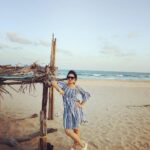Amulya Instagram – Sky above , Sand below , peace within 🤗