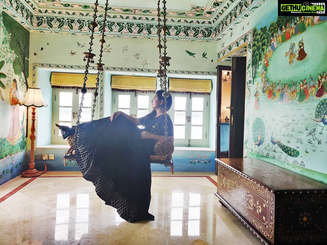 Amulya Instagram - Maharana Sajjan Singh Nivas (18th century) Taj Lake Palace, Udaipur, India