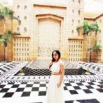 Amulya Instagram - Happy weekend 😊